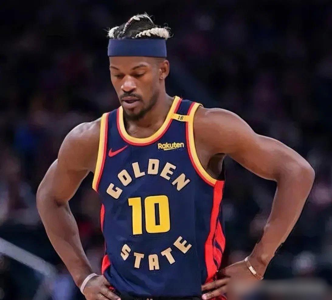 巴特勒重返赛场，比赛局势复杂首场状态出色，老鹰观众沸腾！的简单介绍